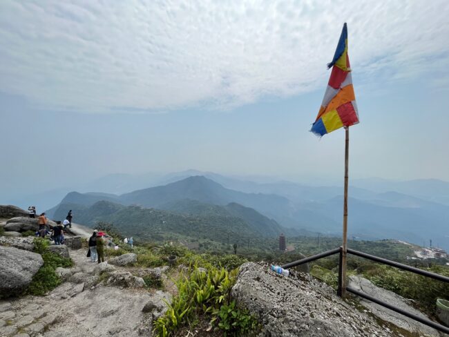 Yen Tu mountain (6)